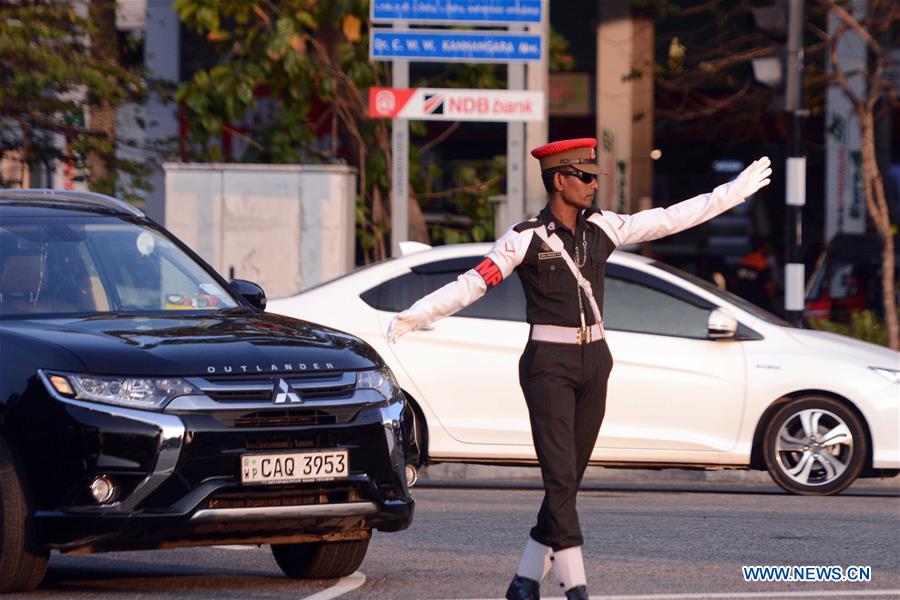 SRI LANKA-COLOMBO-MILITARY POLICE-TRAFFIC CONGESTION