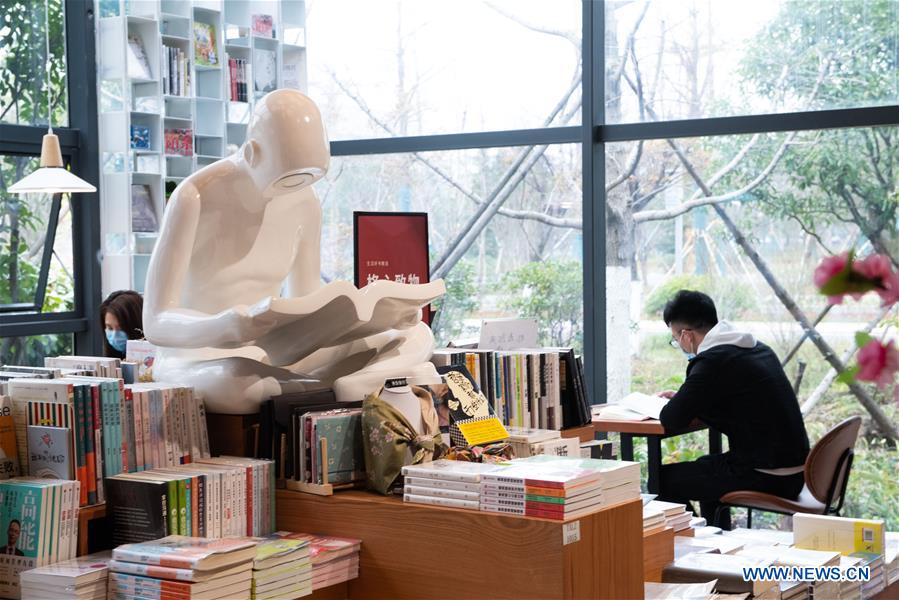 CHINA-HUNAN-CHANGSHA-BOOKSHOP-REOPEN (CN)