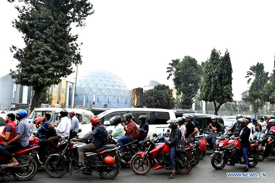 BANGLADESH-DHAKA-RIDE-SHARING-MOTORBIKE-SERVICE