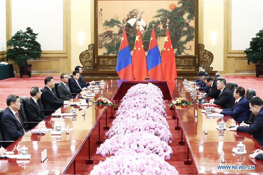 Xi Says China, Mongolia Help Each Other in Face of Difficulties