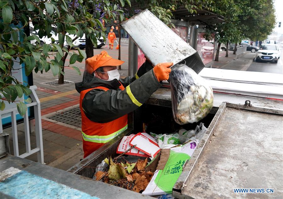 CHINA-HENAN-ZHENGZHOU-COVID-19 OUTBREAK-FIGHT (CN)