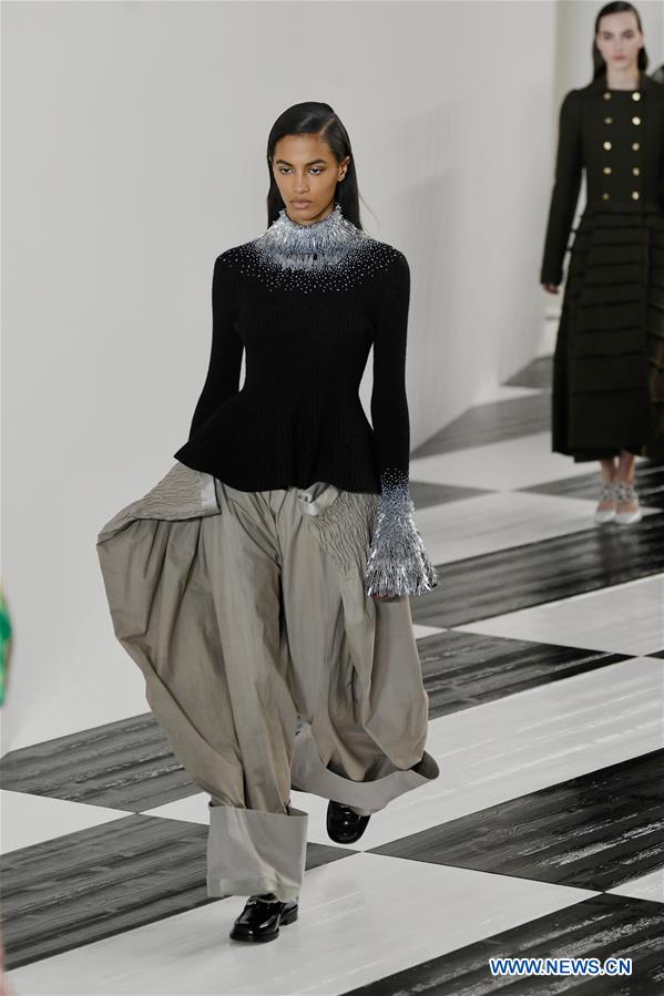 FRANCE-PARIS-FASHION WEEK-LOEWE