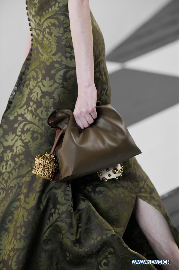 FRANCE-PARIS-FASHION WEEK-LOEWE