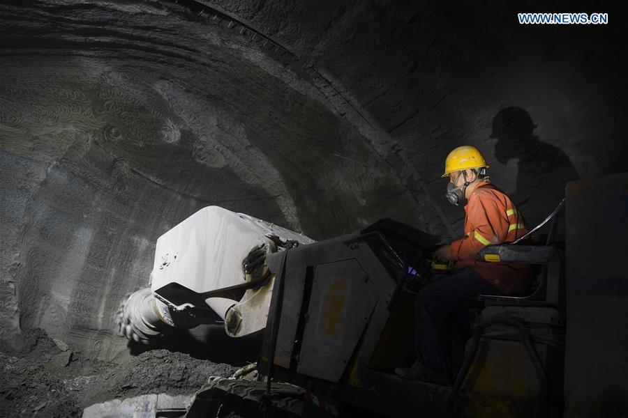 CHINA-CHONGQING-CONSTRUCTION-RESUMPTION (CN)