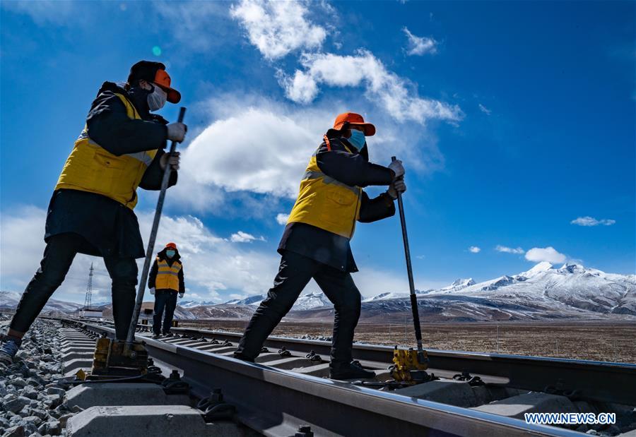 CHINA-TIBET-RAILWAY WORKERS (CN)