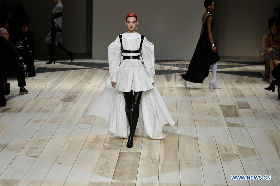 FRANCE-PARIS-FASHION WEEK-ALEXANDER MCQUEEN