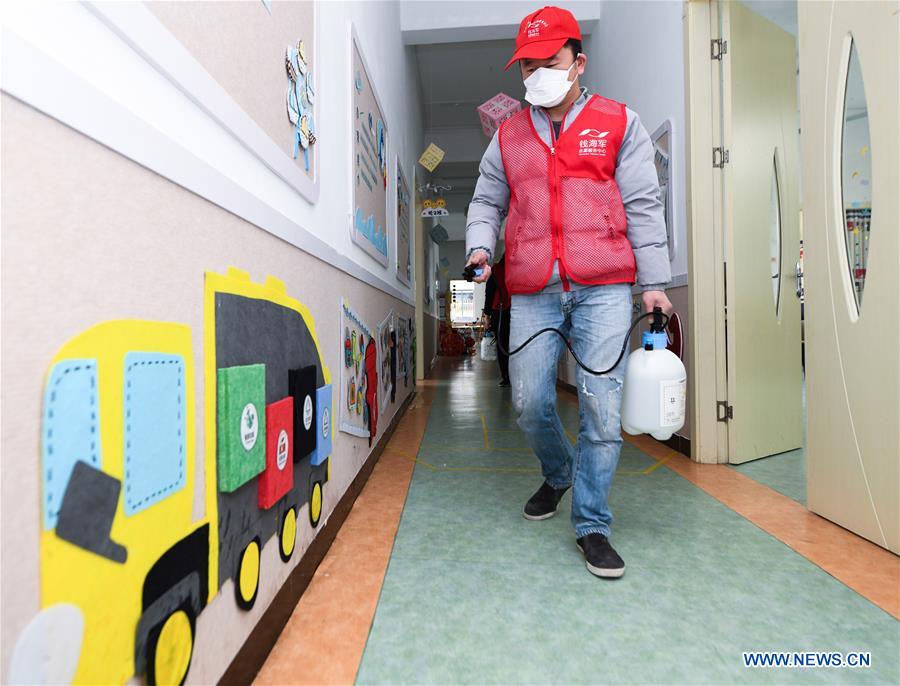 CHINA-ZHEJIANG-DISINFECTION-VOLUNTEER (CN)