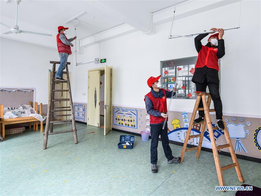 CHINA-ZHEJIANG-DISINFECTION-VOLUNTEER (CN)