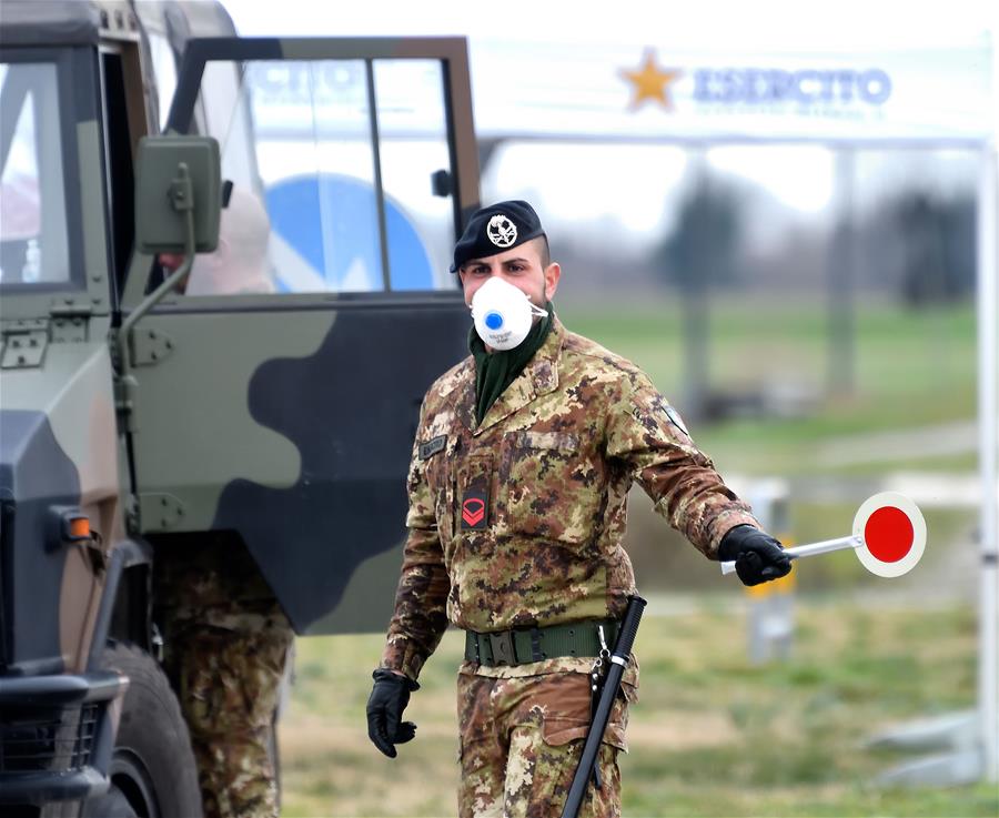 ITALY-COVID-19-TURANO LODIGIANO-CHECKPOINT