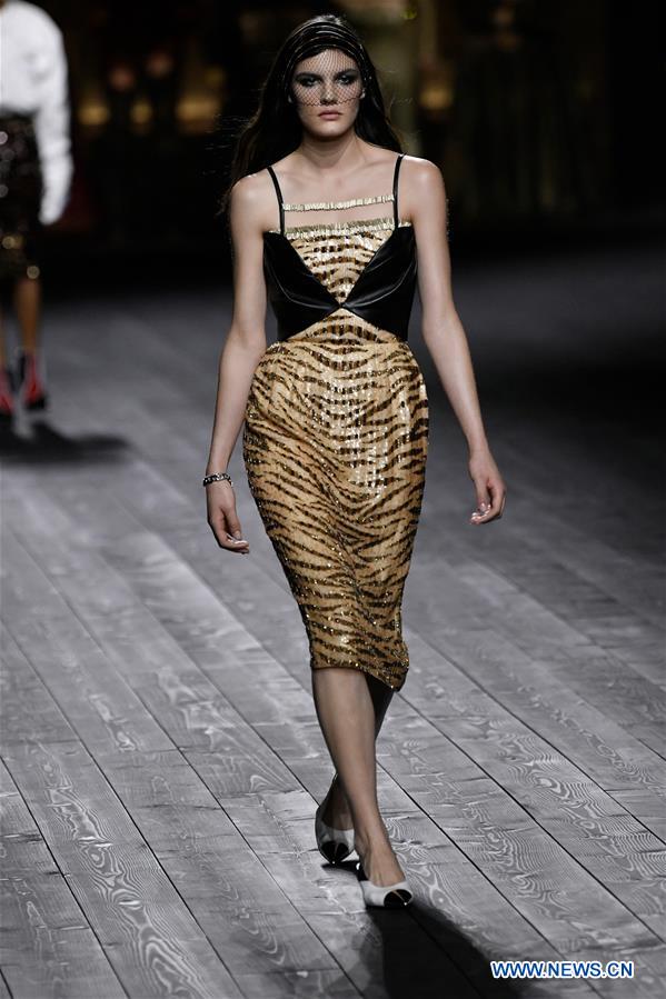 FRANCE-PARIS-FASHION WEEK-LOUIS VUITTON