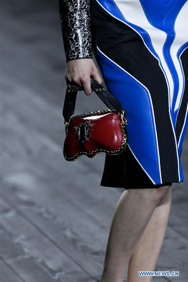 FRANCE-PARIS-FASHION WEEK-LOUIS VUITTON