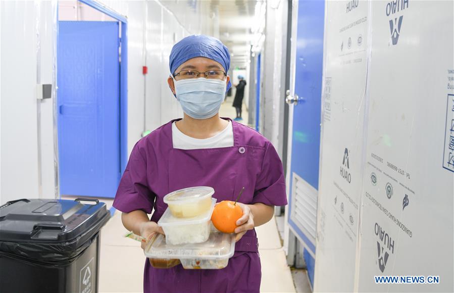 CHINA-HUBEI-WUHAN-COVID-19-LEISHENSHAN HOSPITAL-CLINICAL LABORATORY-FEMALE (CN)