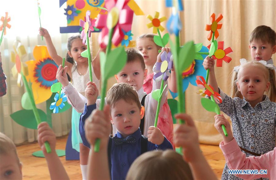 BELARUS-MINSK-CHILDREN-INTERNATIONAL WOMEN'S DAY