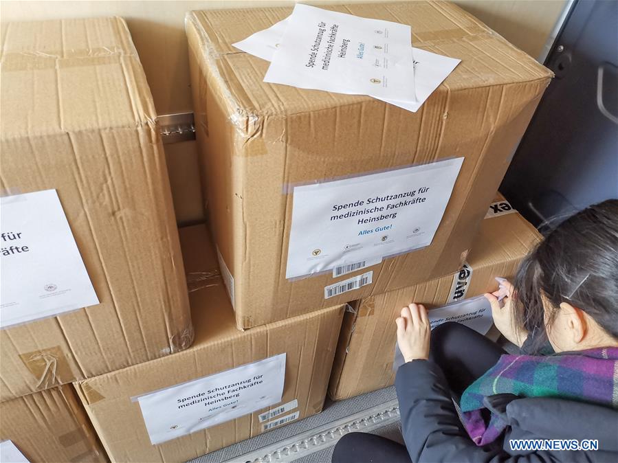 GERMANY-HERZOGENRATH-OVERSEAS CHINESE-COVID-19-MEDICAL SUPPLIES-DONATION