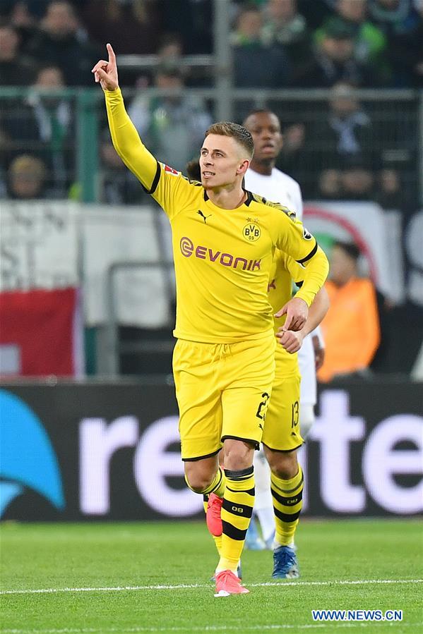 (SP)GERMANY-MONCHENGLADBACH-FOOTBALL-BUNDESLIGA-MONCHENGLADBACH VS DORTMUND