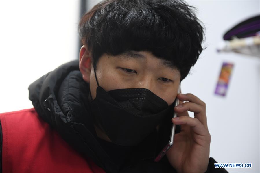 CHINA-JIANGSU-SUZHOU-COVID-19-FOREIGN VOLUNTEER (CN)