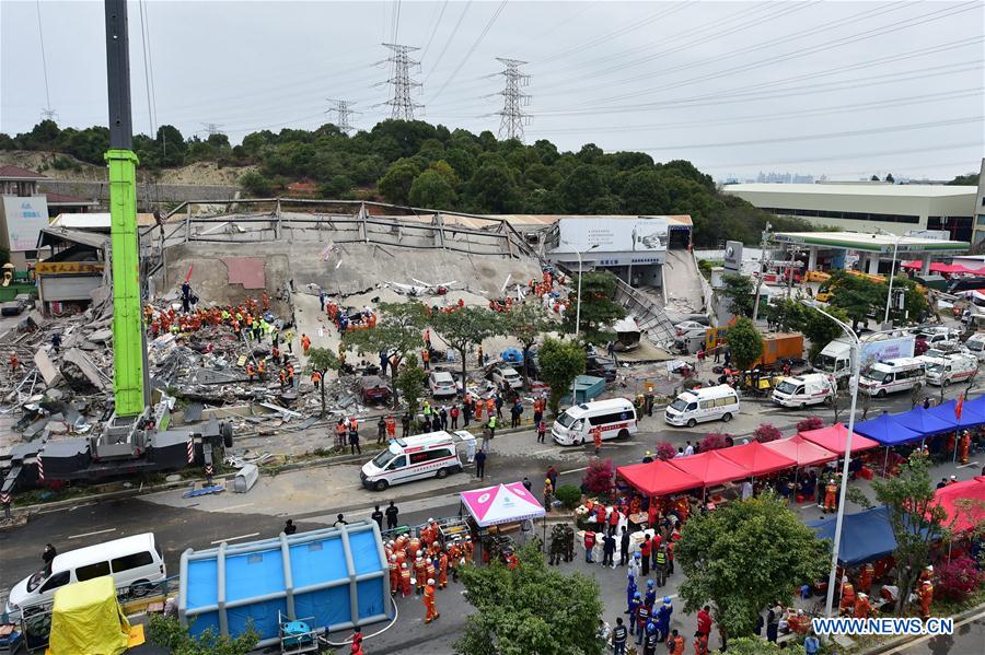 CHINA-FUJIAN-QUANZHOU-BUILDING-COLLAPSE (CN)