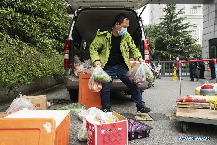CHINA-HUBEI-WUHAN-DELIVERY MAN (CN)