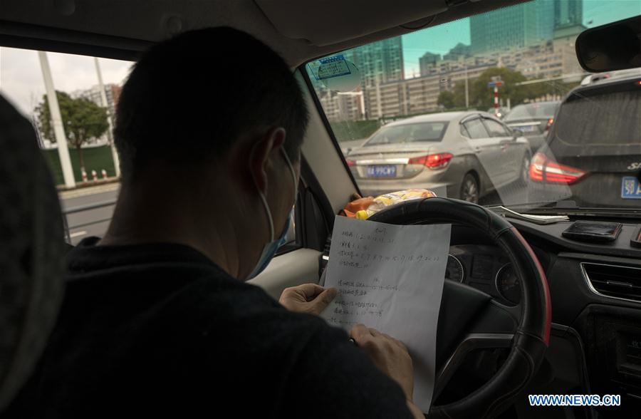 CHINA-HUBEI-WUHAN-DELIVERY MAN (CN)