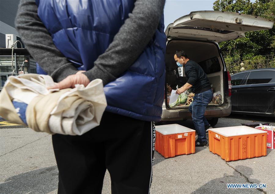 CHINA-HUBEI-WUHAN-DELIVERY MAN (CN)