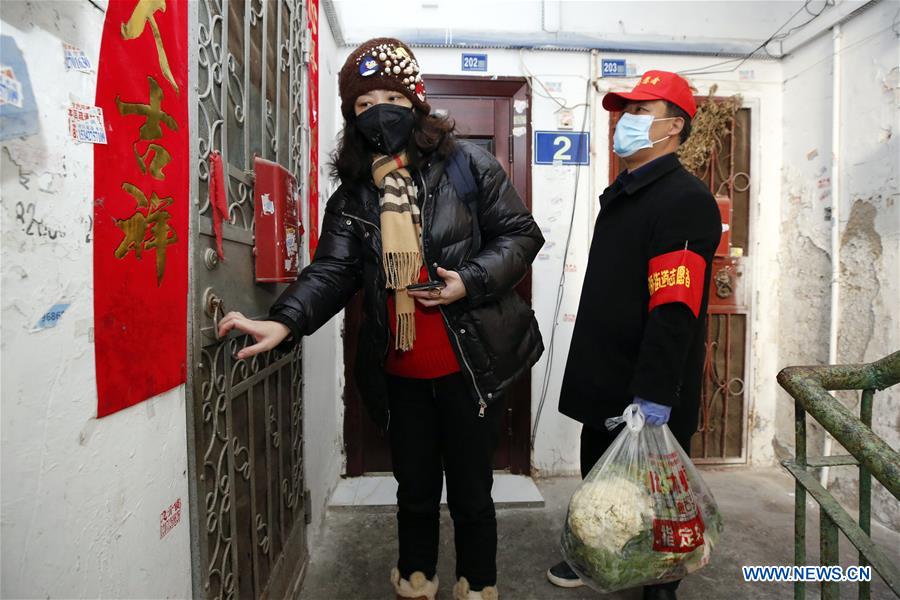 CHINA-HUBEI-WUHAN-COVID-19-WOMEN (CN)