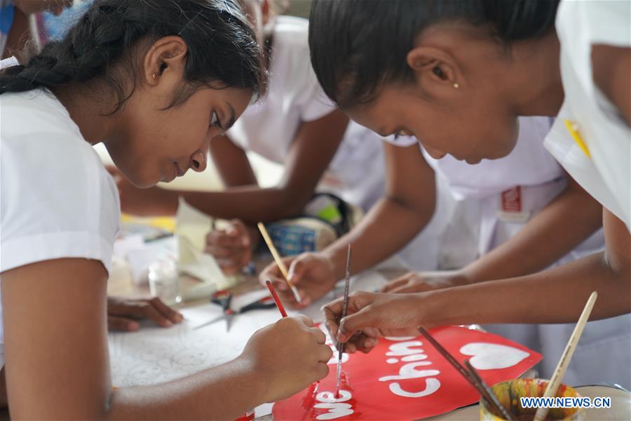 SRI LANKA-COLOMBO-STUDENTS-COVID-19-CHINA-SUPPORT
