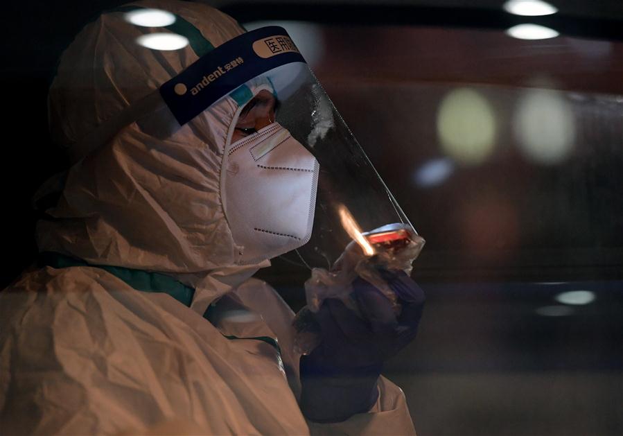 CHINA-HUBEI-WUHAN-COVID-19-LEISHENSHAN HOSPITAL-AMBULANCE DRIVER (CN)