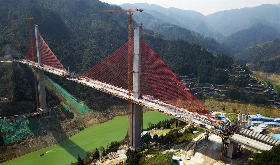 CHINA-GUIZHOU-QINGSHUI RIVER-BRIDGE-CONSTRUCTION (CN)