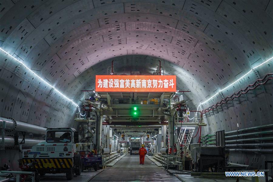 XINHUA PHOTOS OF THE DAY