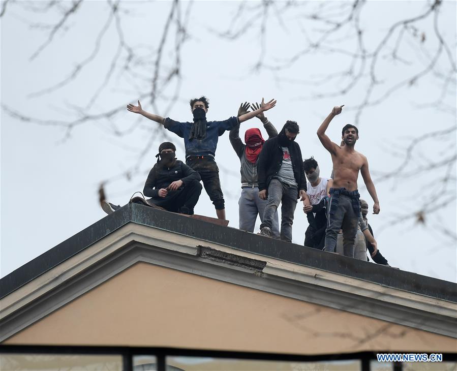 XINHUA PHOTOS OF THE DAY