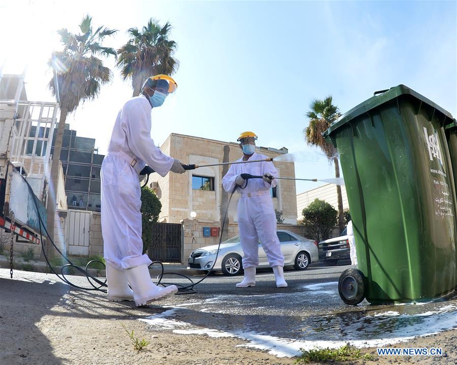 KUWAIT-HAWALLI GOVERNORATE-CORONAVIRUS-STERILIZATION CAMPAIGN