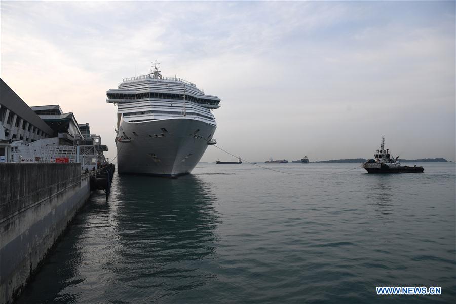 SINGAPORE-COSTA FORTUNA-DOCK