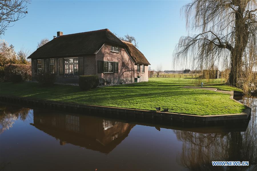 THE NETHERLANDS-GIETHOORN-LANDSCAPE-SPRING