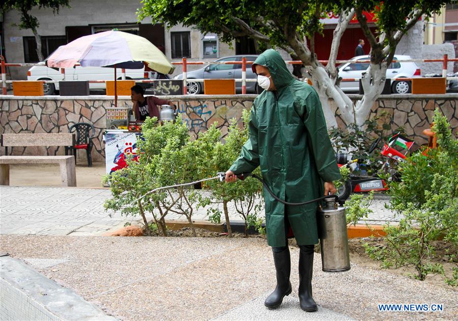 MIDEAST-GAZA-COVID-19-DISINFECTION