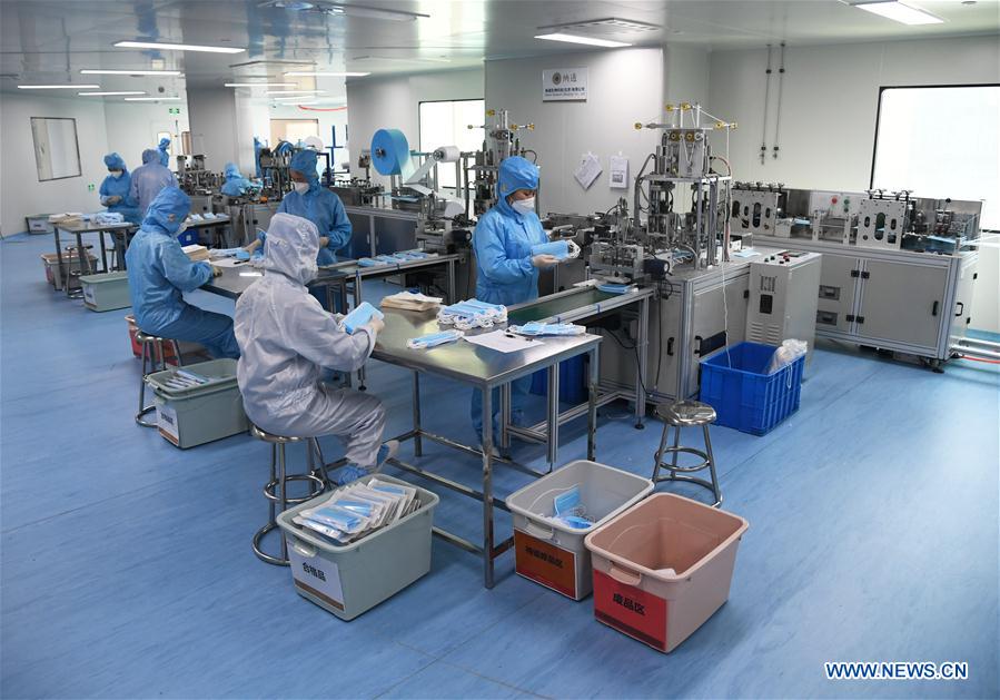 CHINA-BEIJING-COVID-19-FACIAL MASKS-PRODUCTION (CN)