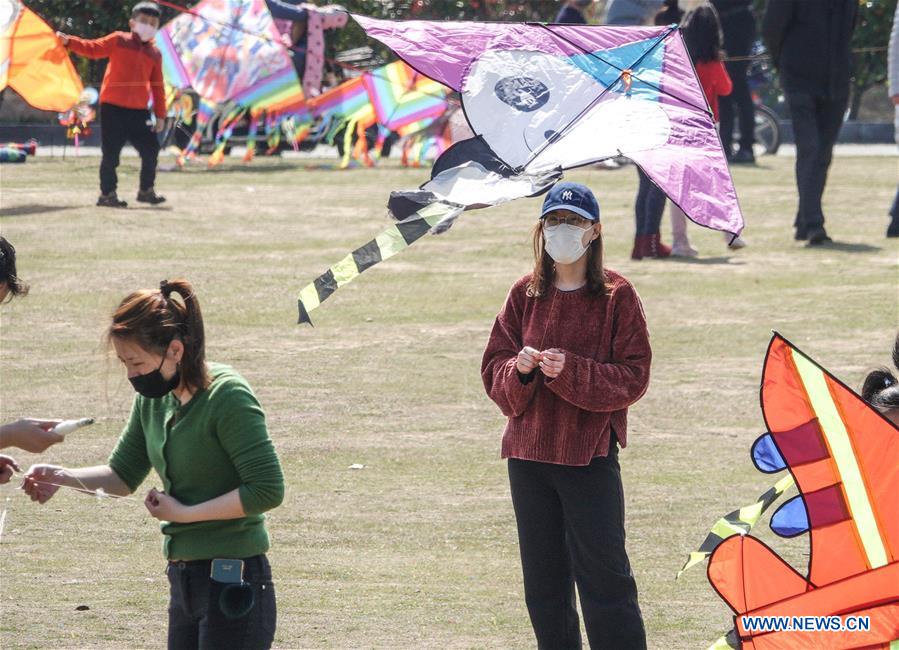 CHINA-JIANGSU-NANJING-SPRING-DAILY LIFE (CN)