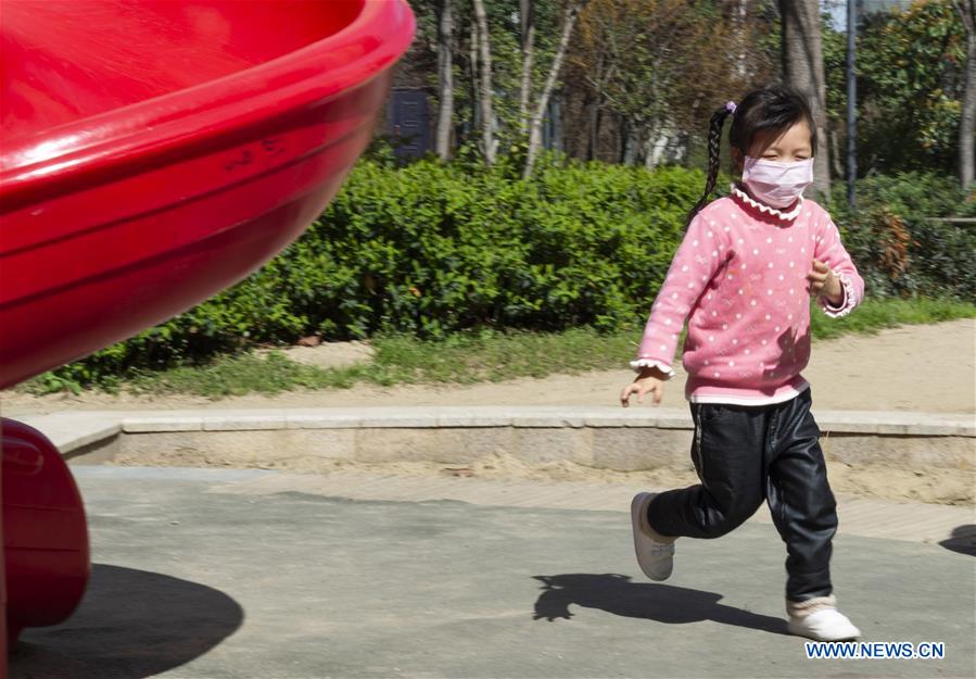 CHINA-HUBEI-XIANGYANG-WEATHER-OUTDOOR ACTIVITY (CN)