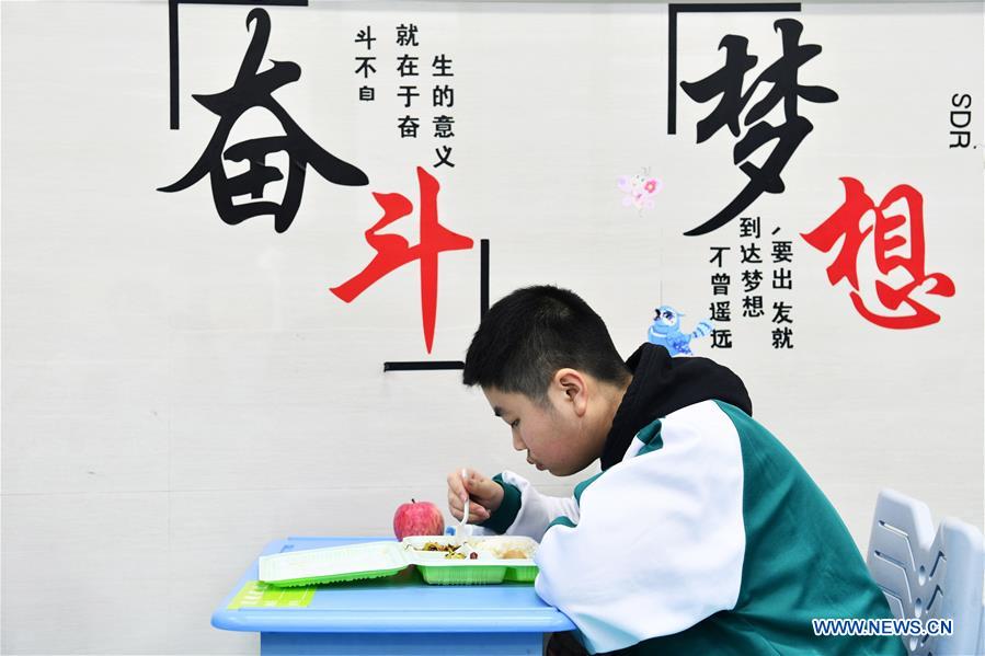 CHINA-GUIZHOU-STUDENTS-CLASS RESUMPTION (CN)