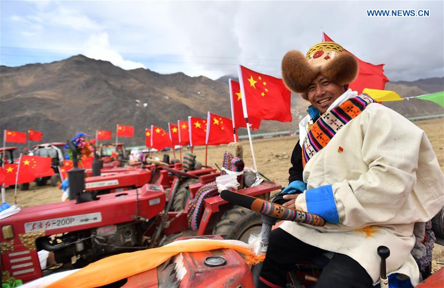 Spring Ploughing Ceremonies Take Place in Tibet to Pray for Year with Good Harvests