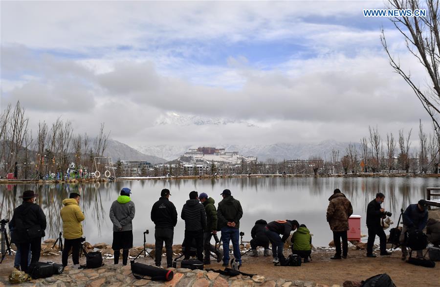 (InTibet)CHINA-LHASA-POTALA PALACE-SNOW (CN)
