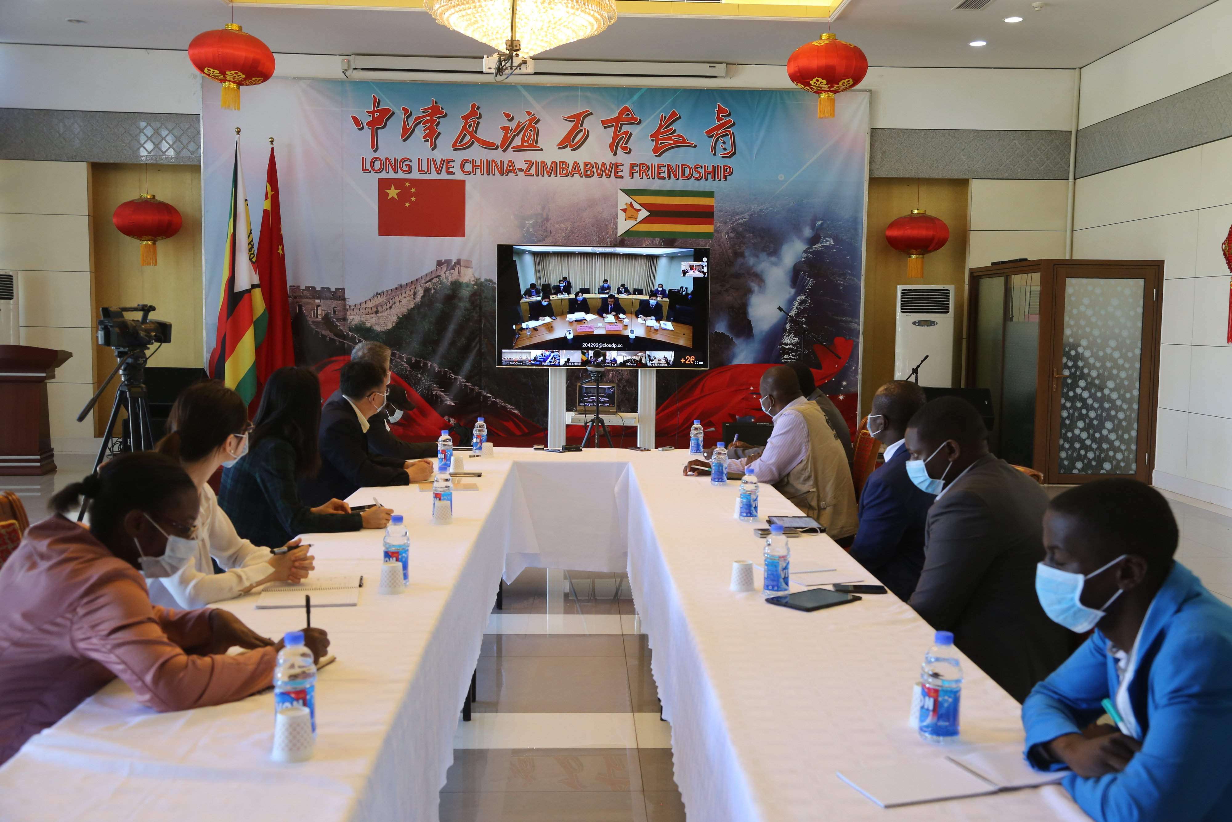 China to continue helping Africa fight COVID-19: spokesperson