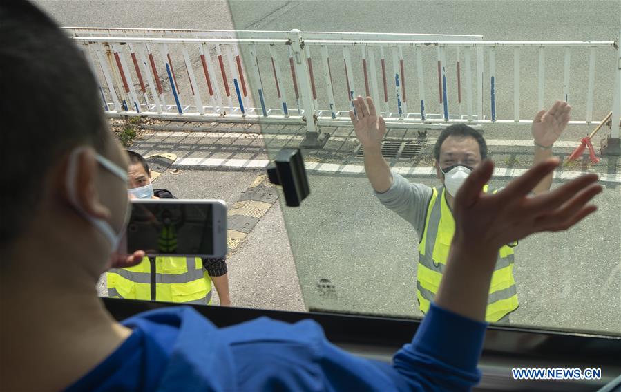 CHINA-WUHAN-COVID-19-MEDICS-WITHDRAWAL (CN)