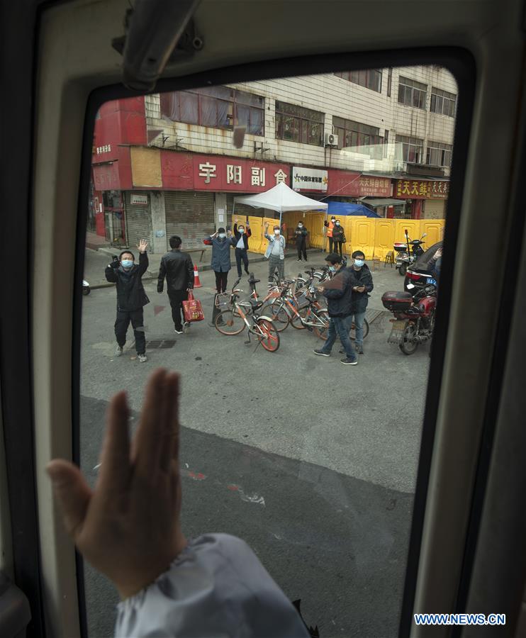 CHINA-WUHAN-COVID-19-MEDICS-WITHDRAWAL (CN)