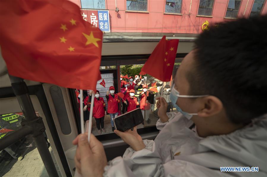 CHINA-WUHAN-COVID-19-MEDICS-WITHDRAWAL (CN)