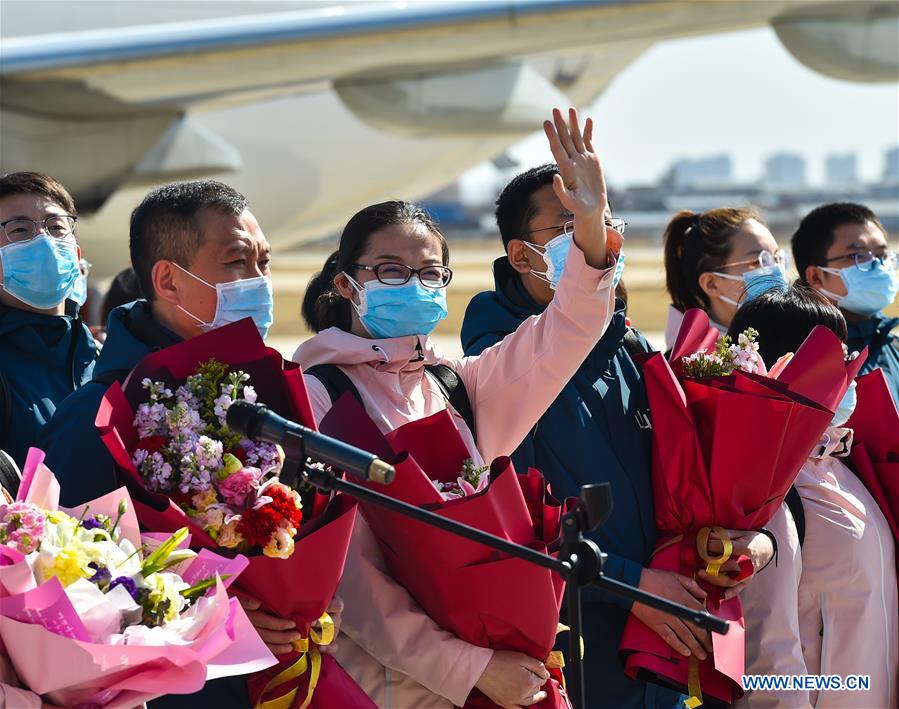 CHINA-SHANXI-TAIYUAN-COVID-19-MEDICS-RETURN HOME-ARRIVAL (CN)