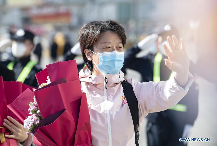 CHINA-SHANXI-TAIYUAN-COVID-19-MEDICS-RETURN HOME-ARRIVAL (CN)