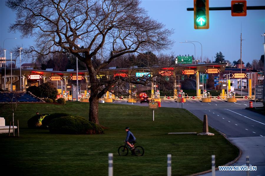 CANADA-U.S.-COVID-19-BORDER CLOSE