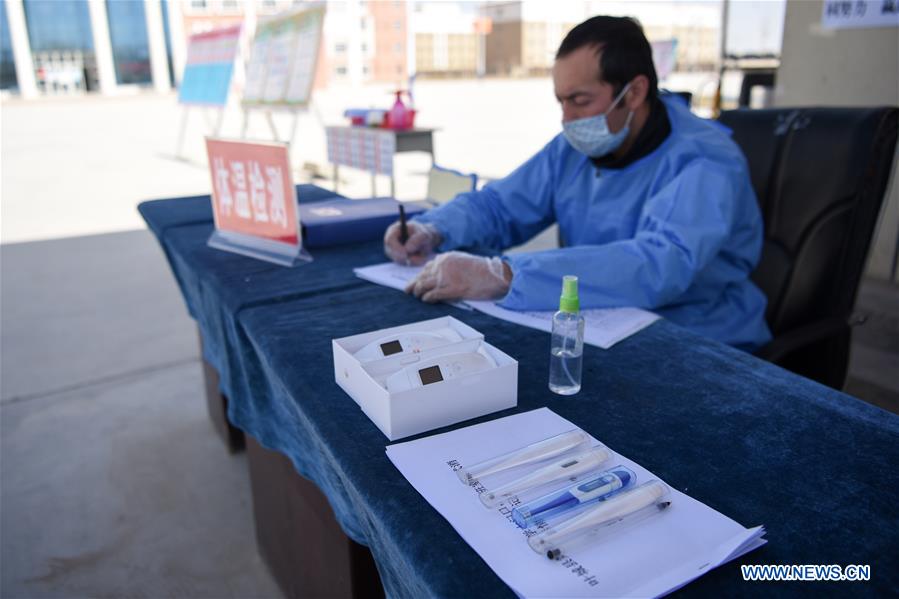 CHINA-XINJIANG-COVID19-SCHOOL-OPEN (CN)