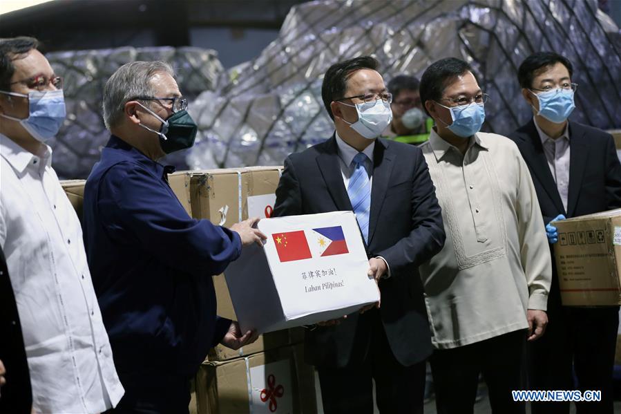 PHILIPPINES-MANILA-COVID-19-CHINESE DONATION-ARRIVAL