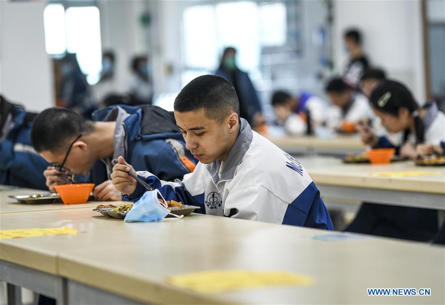 CHINA-XINJIANG-SCHOOL-OPEN (CN)